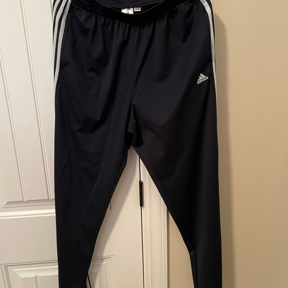 Adidas Navy Men’s Large climacool pants